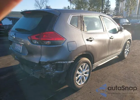 2017 Nissan Rogue S z USA, uszkodzony, nr VIN KNMAT2MT5HP615965